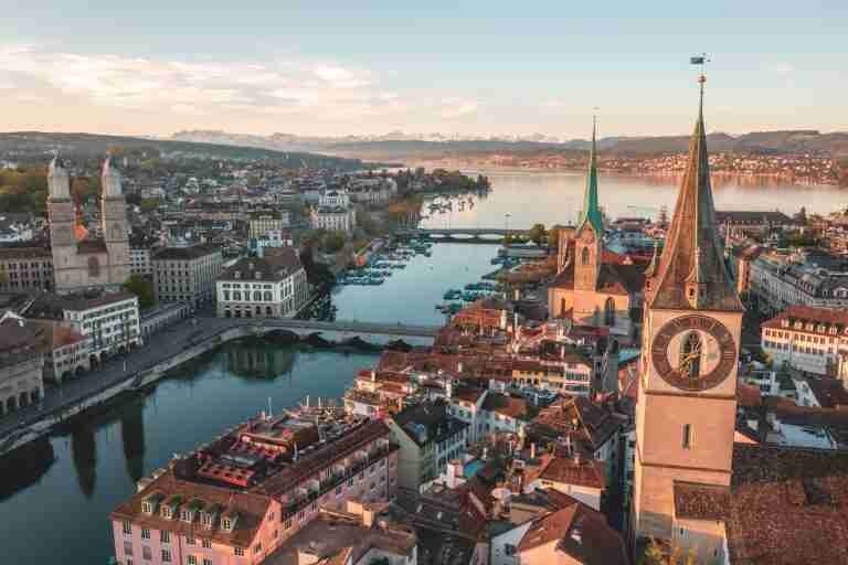 The Zurich Travel Guide